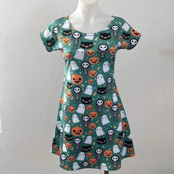 Em and Sprout Halloween Dress, Skater Fit and Flare, size S - Picture 4 of 4